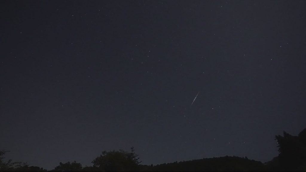 亀山湖8月流れ星